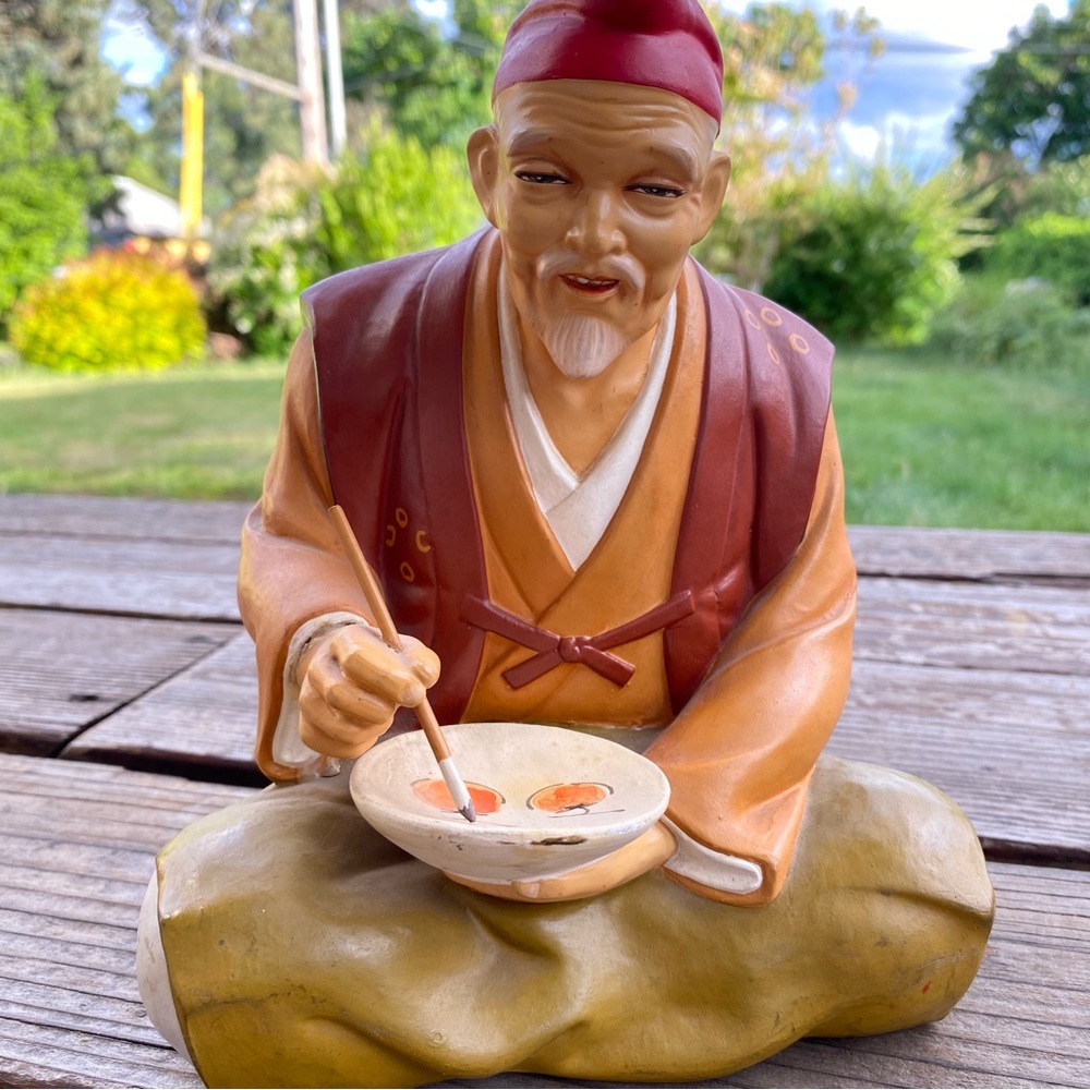 Japanese vintage hakata urasaki clay doll figurine
